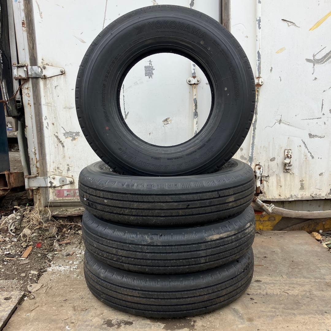 【新車外】225/80R17.5　123/122L　ヨコハマ　縦目　RY138E