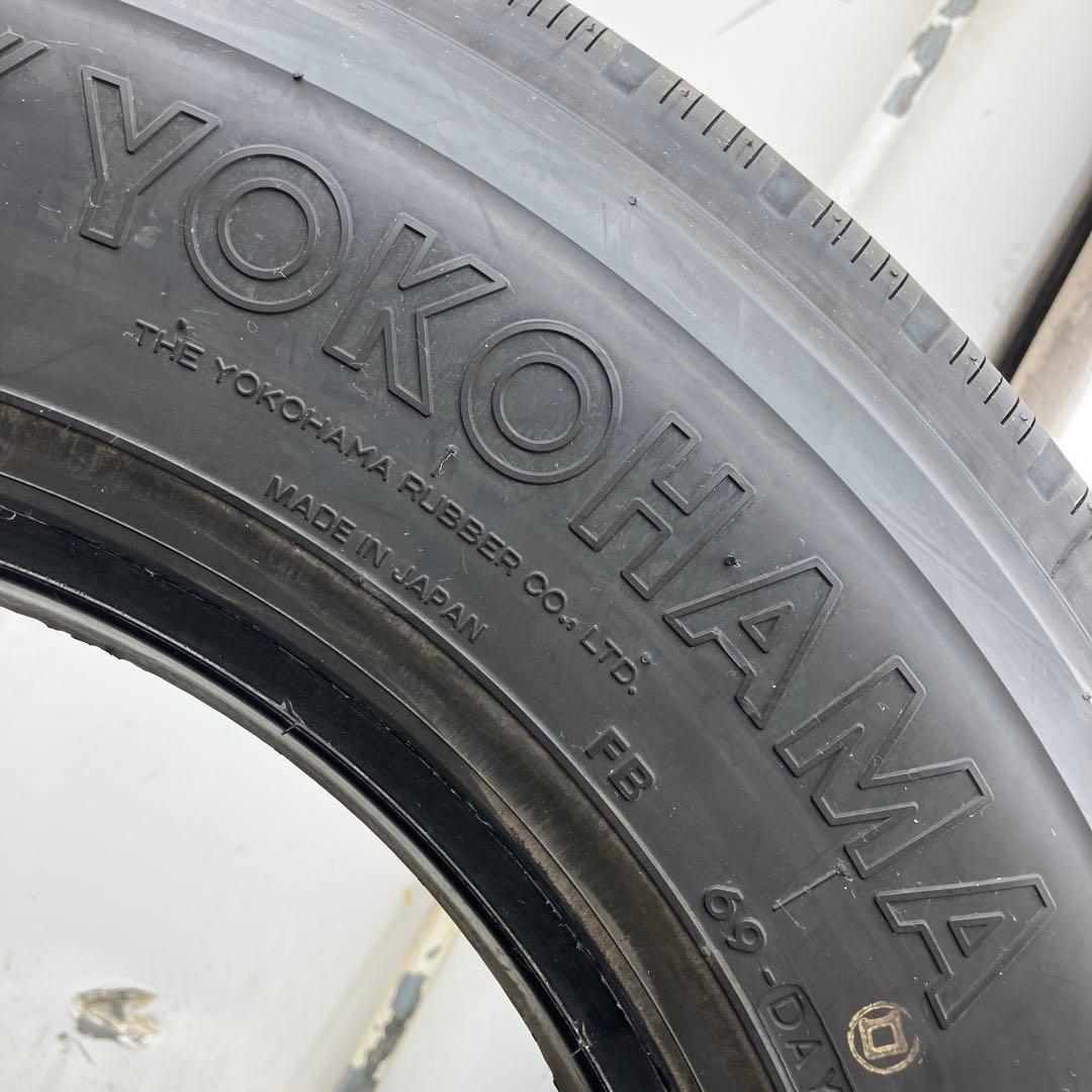 【新車外】225/80R17.5　123/122L　ヨコハマ　縦目　RY138E