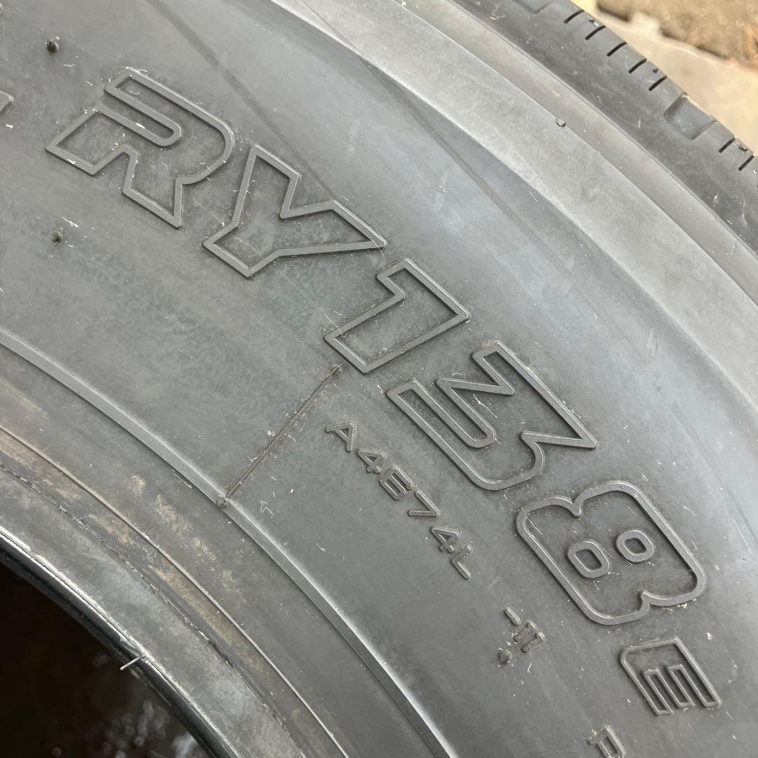 【新車外】225/80R17.5　123/122L　ヨコハマ　縦目　RY138E