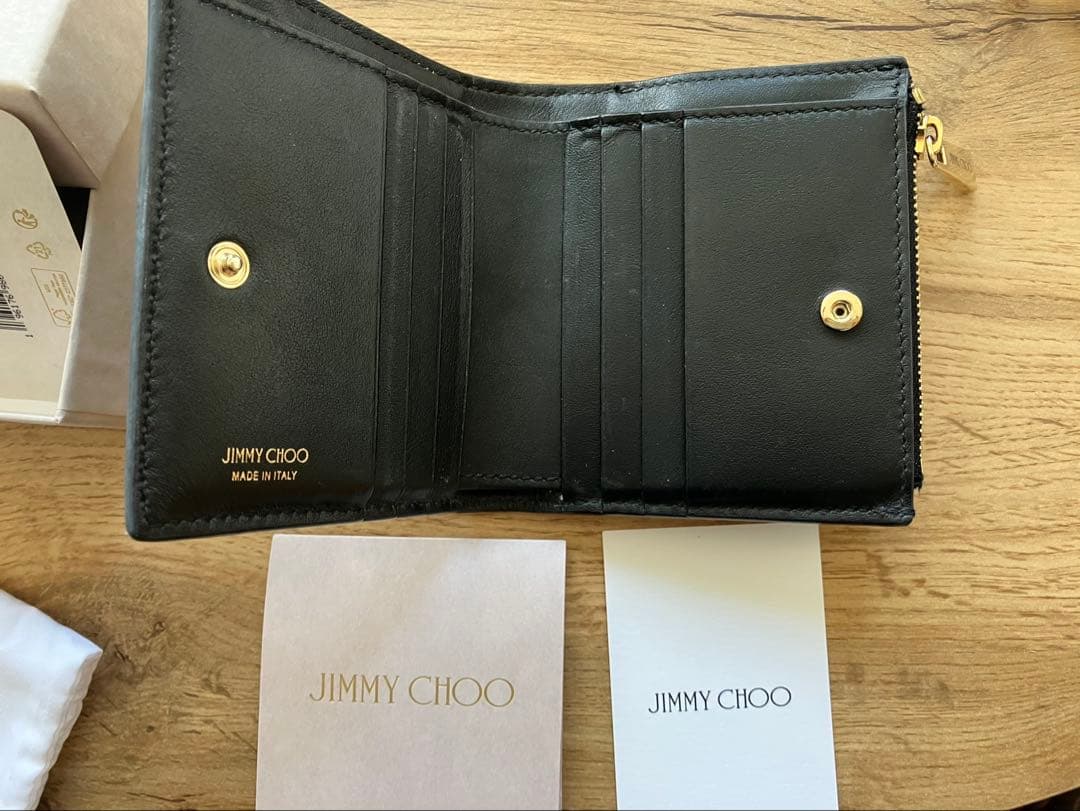 JIMMY CHOO ブラックレザー折り財布　箱付き