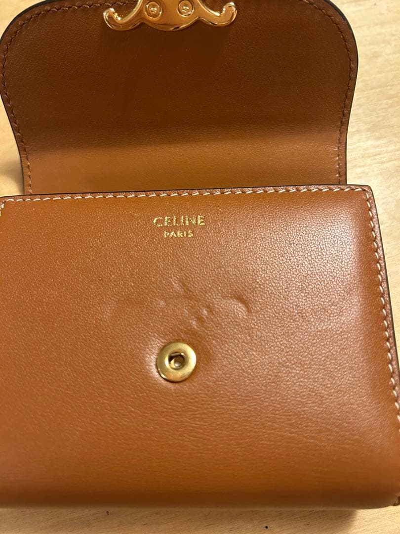CELINE トリオンフ ブラウン 三つ折り財布