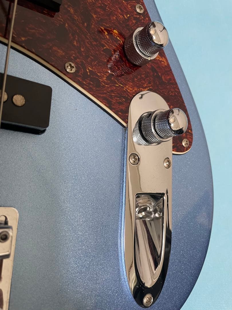 Ibanez⭐︎TMB100⭐︎ソーダブルー⭐︎アイバニーズ⭐︎ベース⭐︎週末限定