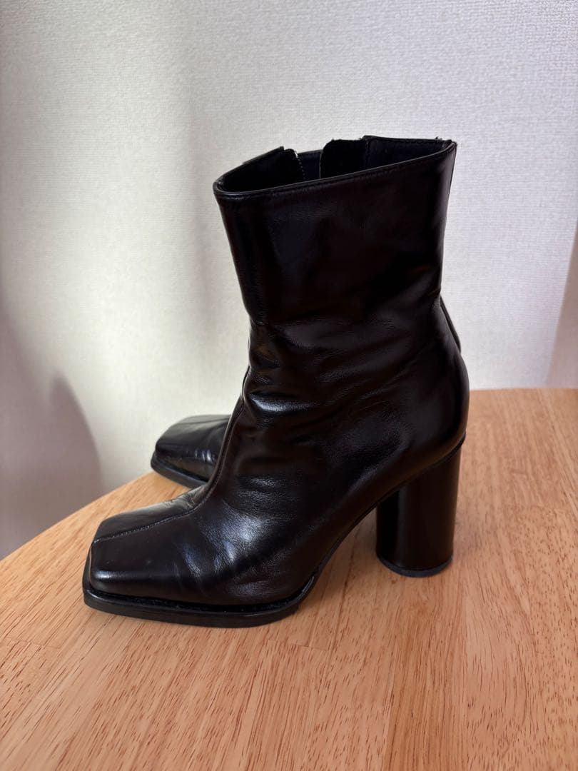 靴 UNDRESSED DIMENSIONAL SQUARE BOOTS