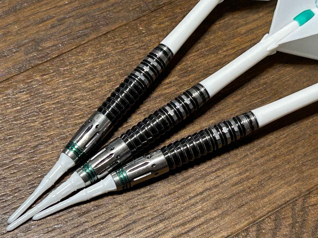 ダーツ UNICORN Aile UG