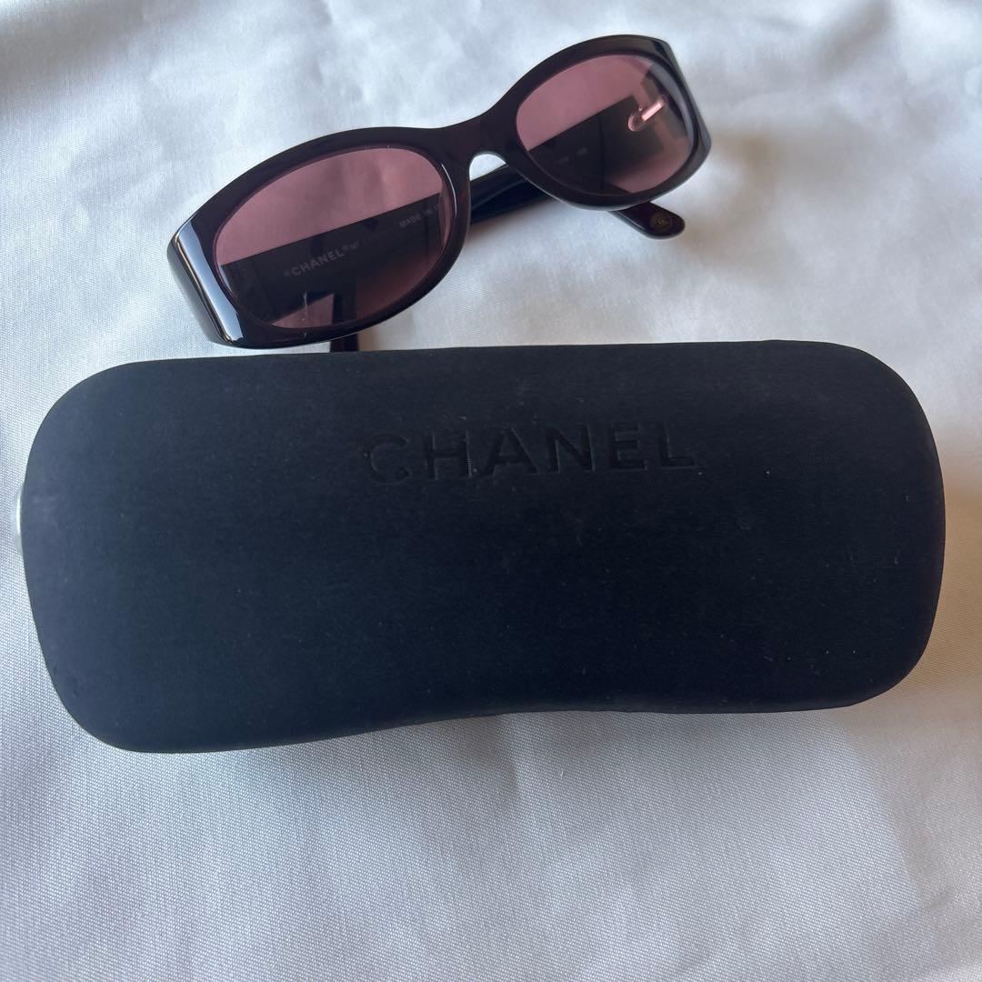 CHANEL サングラス ピンクレンズ