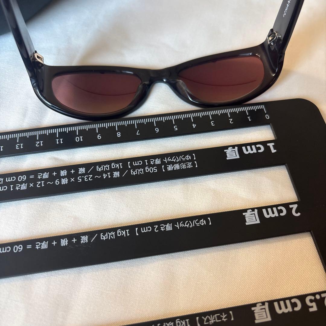 CHANEL サングラス ピンクレンズ