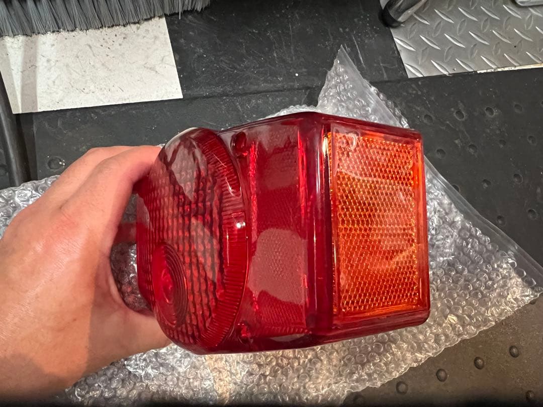 CB400F CB350F 社外テールレンズ＊中古レンズのみ＊キーホルダー＊鍵