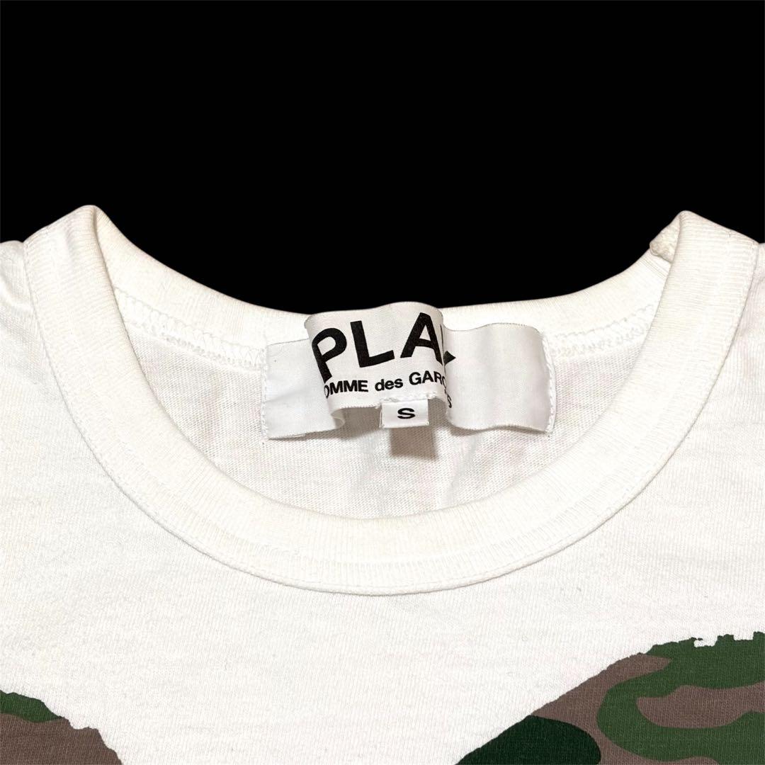 S【 PLAYコムデギャルソン 】 Tシャツ　迷彩