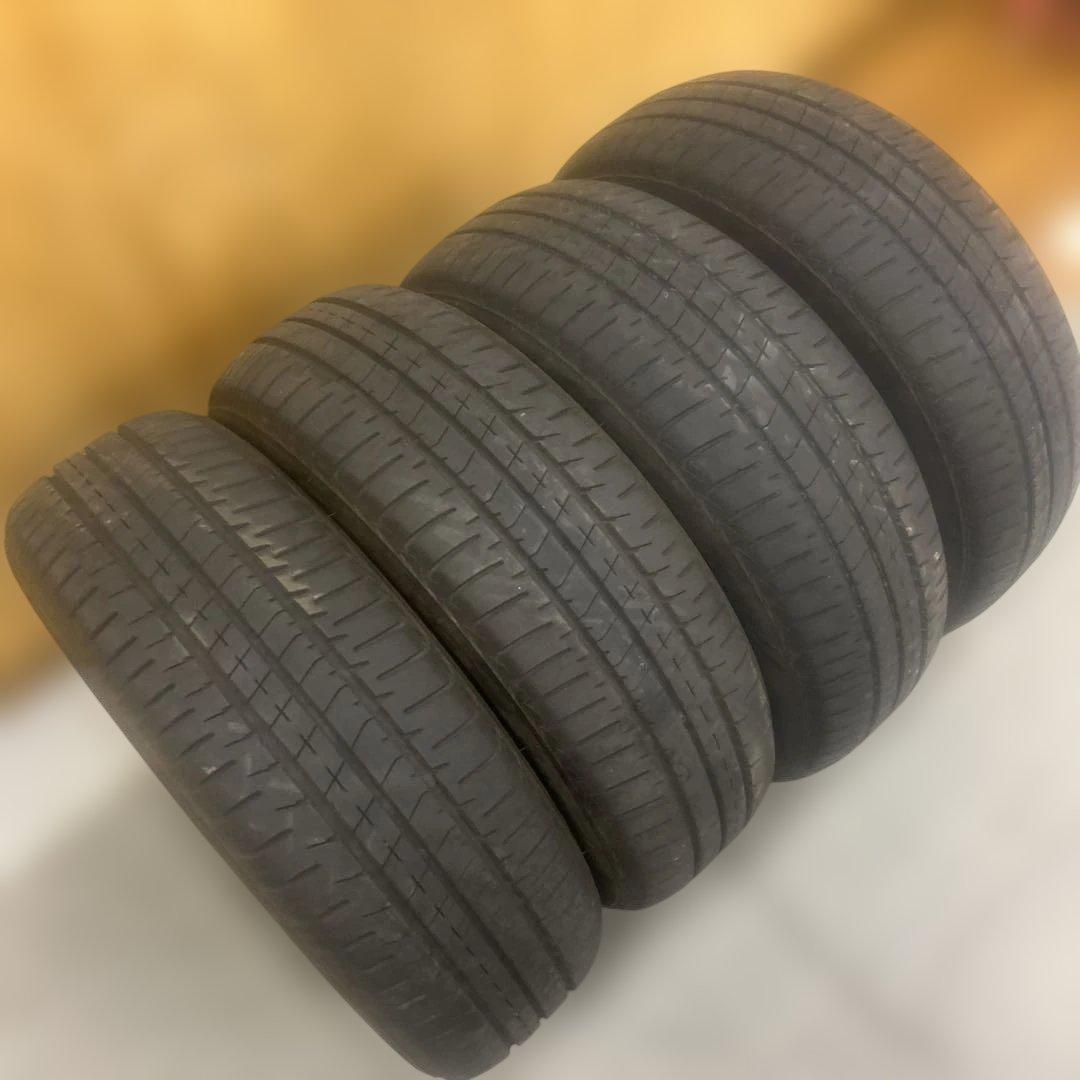 ヤリス　アクア　フィット　185/60R15 ノーマルタイヤ4本セット