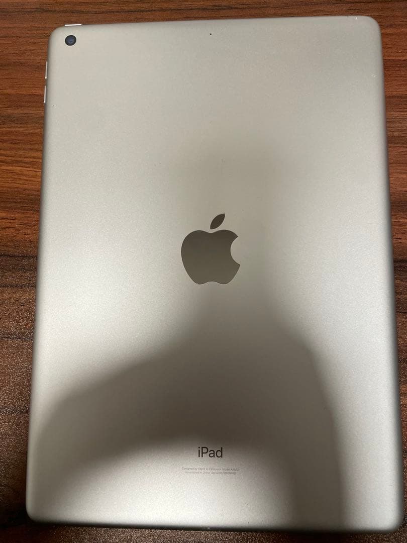 iPad第9世代　シルバー