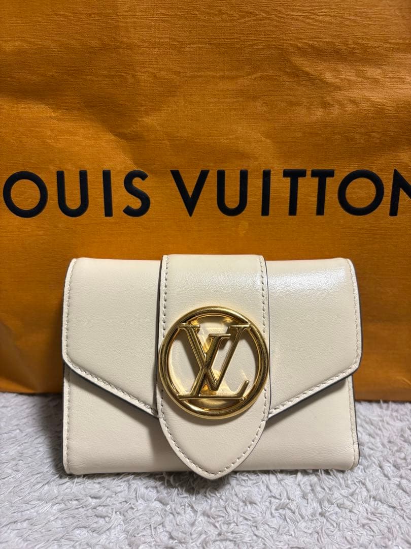Louis Vuittonポルトフォイユ LV ポンヌフ コンパクト 財布