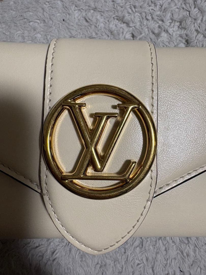 Louis Vuittonポルトフォイユ LV ポンヌフ コンパクト 財布