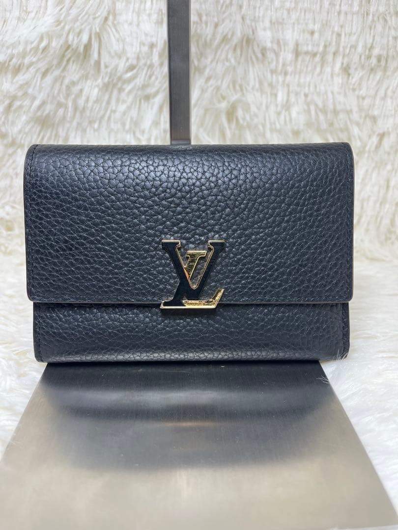 ✨️美品✨️ルイヴィトン ポルトフォイユ カプシーヌ コンパクト　三つ折り財布