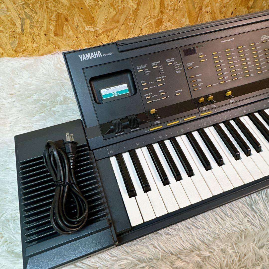 YAMAHA PSR-6300 ポータブルキーボードポータトーン シンセサイザー