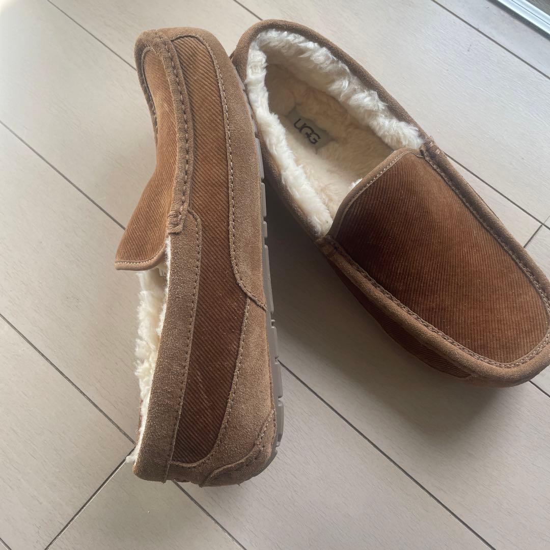 よお値下げ未使用ハワイ購入　UGG ansley ローファー モカシン10