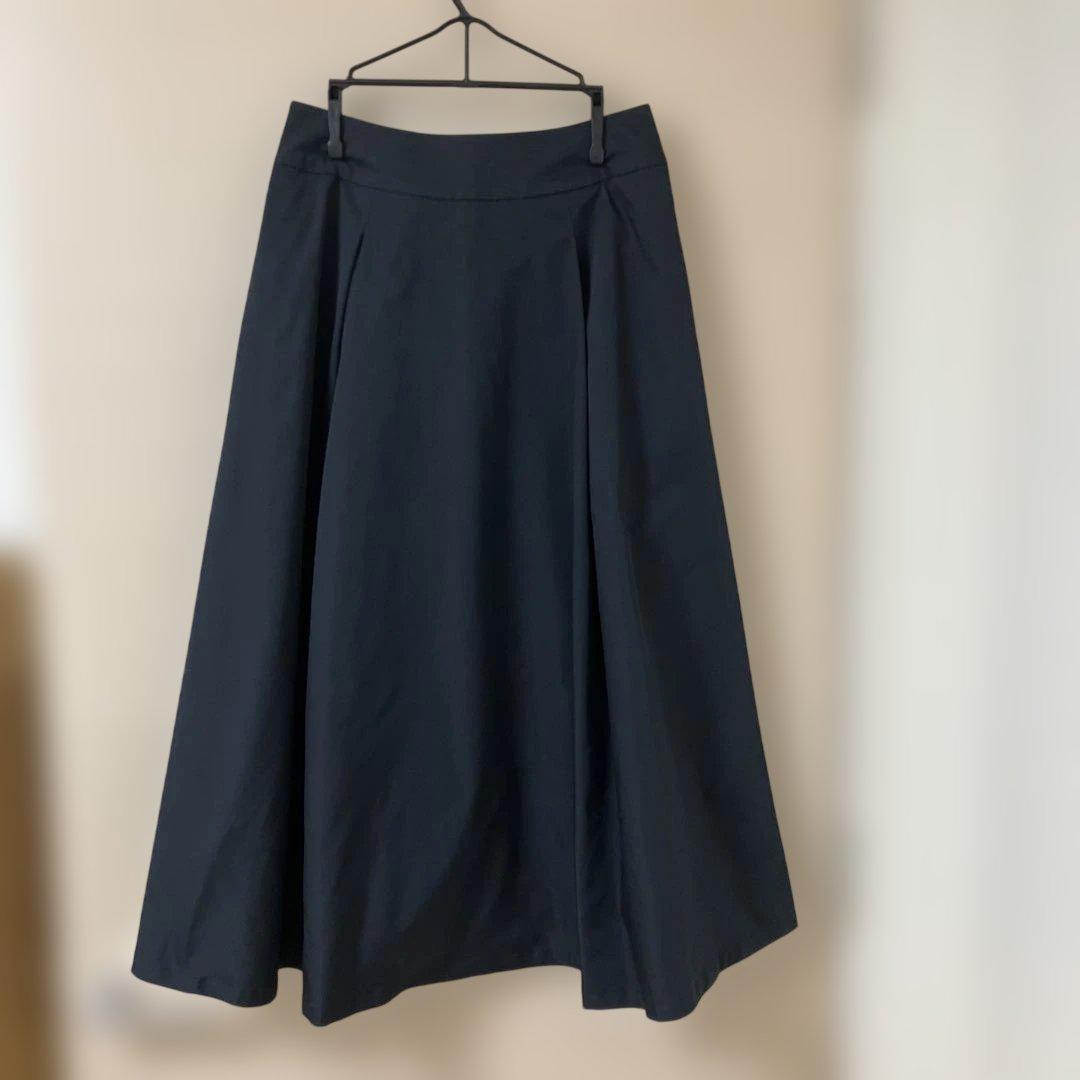 良品✨SOEJU / ソージュ✨リモンタタックスカート 現行品 ネイビー M
