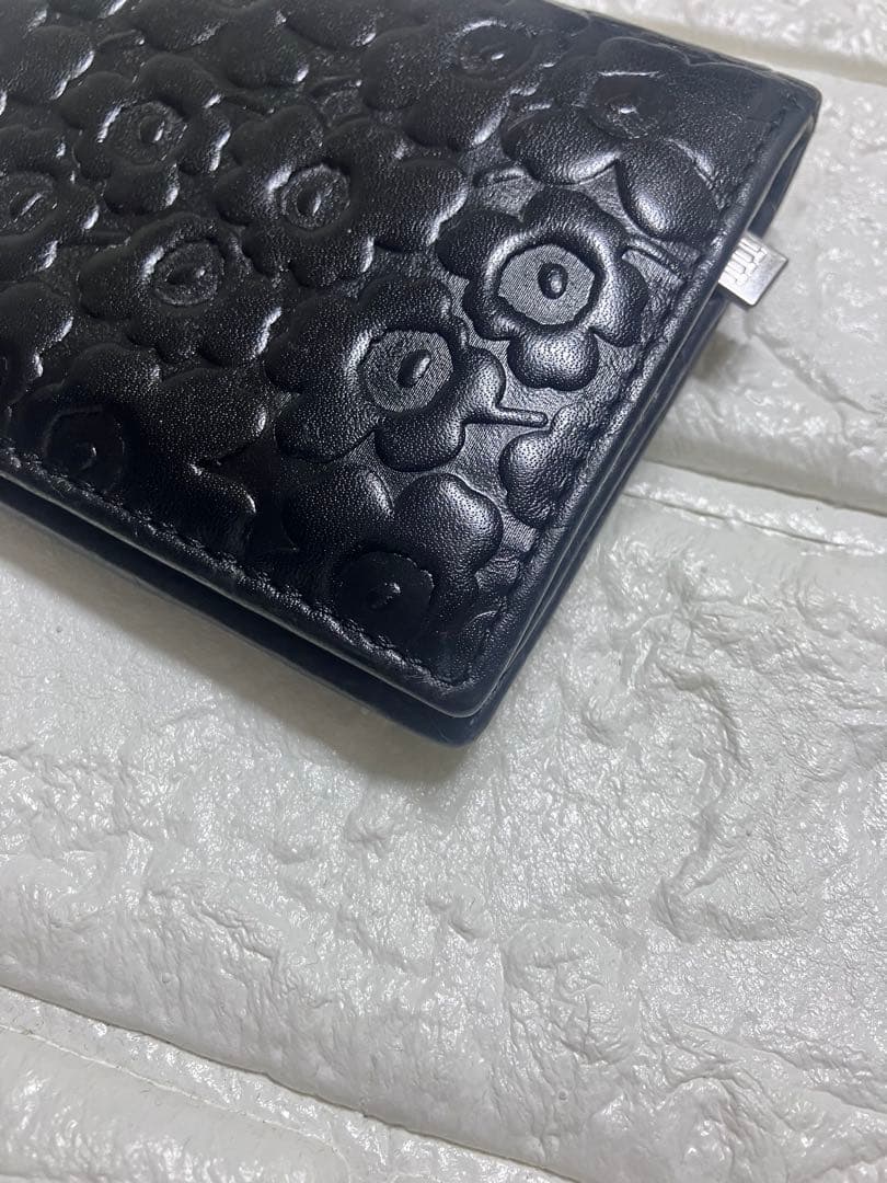 マリメッコ　marimekko 財布　折り財布　ブラック
