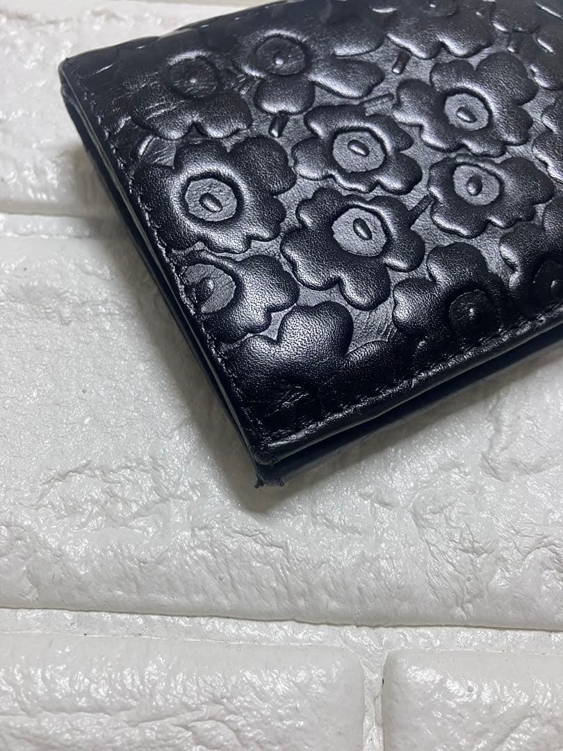 マリメッコ　marimekko 財布　折り財布　ブラック
