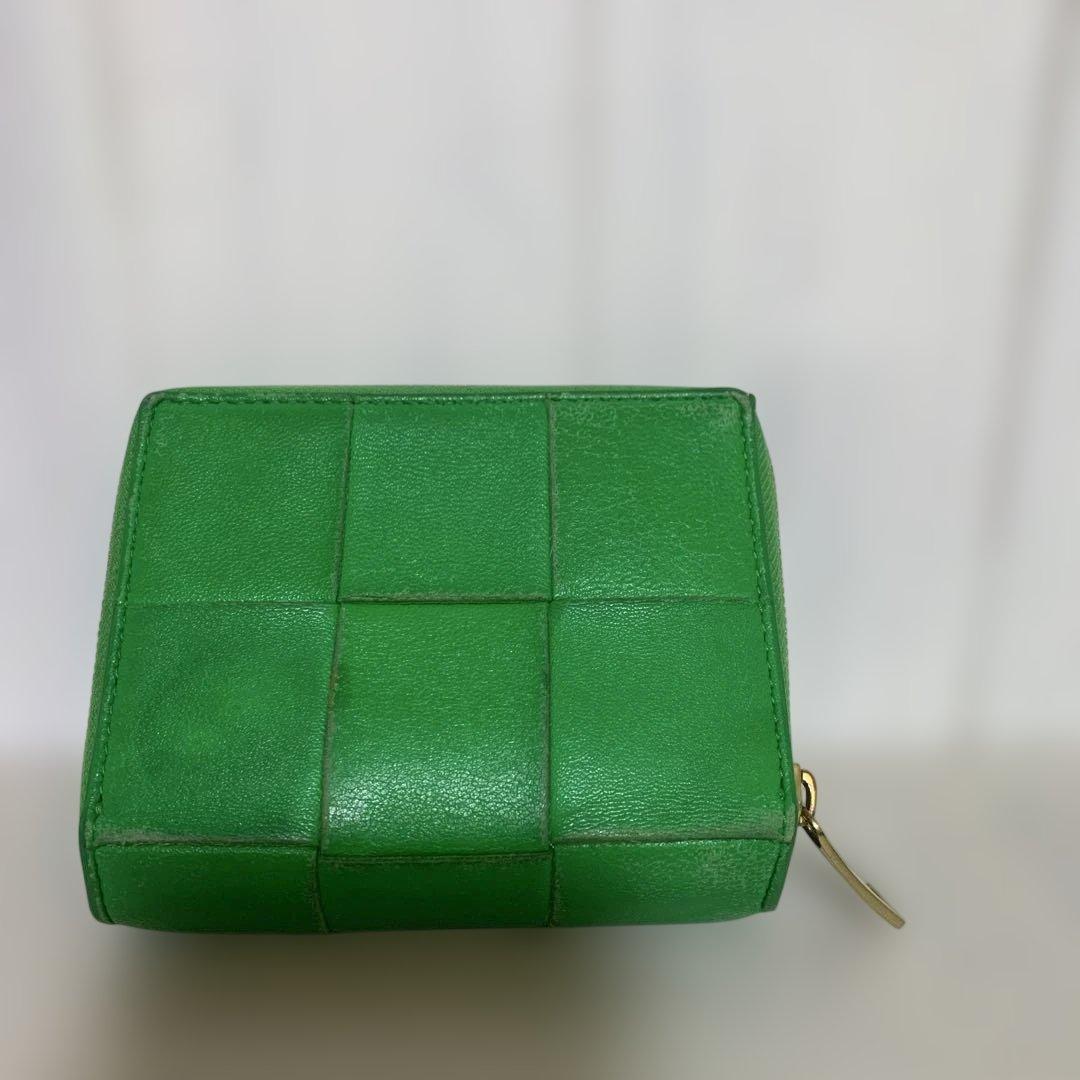 り*な様 BOTTEGA VENETA 二つ折り財布 グリーン