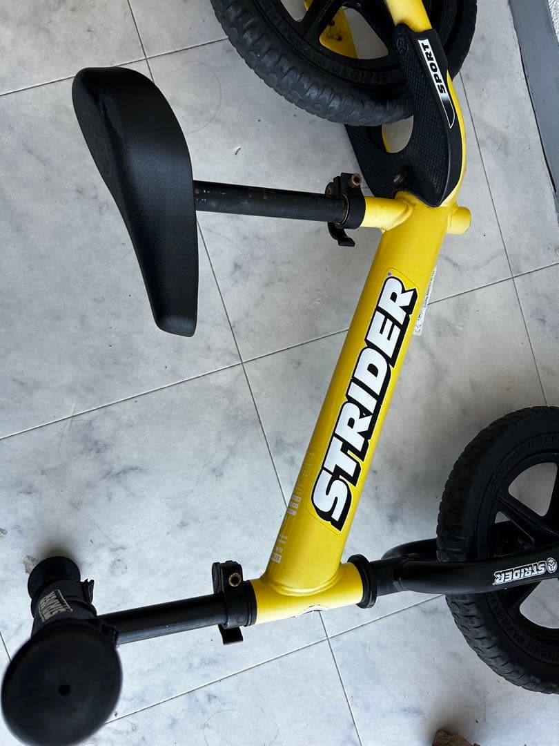 STRIDER12Sportバランスバイク イエロー 12 ストライダースポーツ