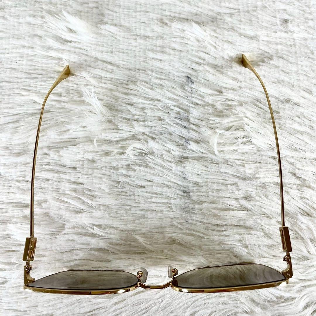 FENDI　フェンディ　サングラス　ズッカ柄　FE40013U　ブラウンレンズ