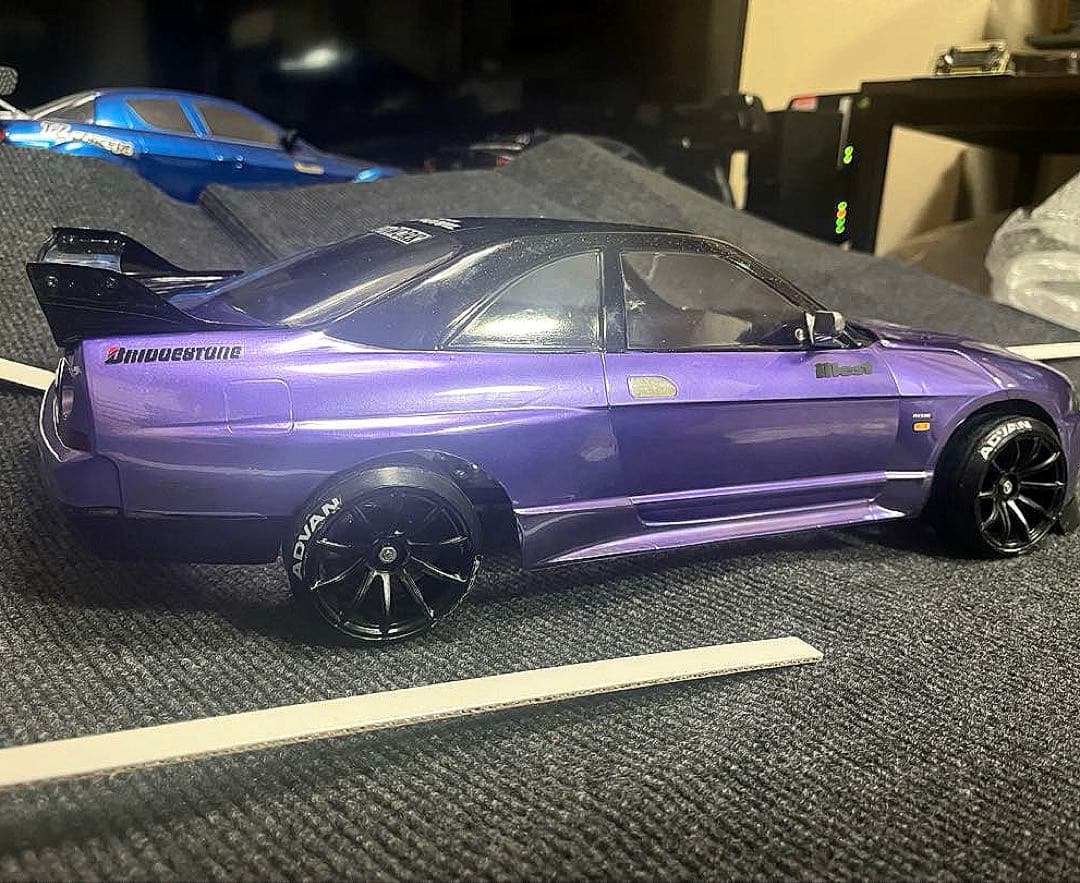 j*n様 ラジコン スカイラインGTR R33 ボディのみ　ジャンク