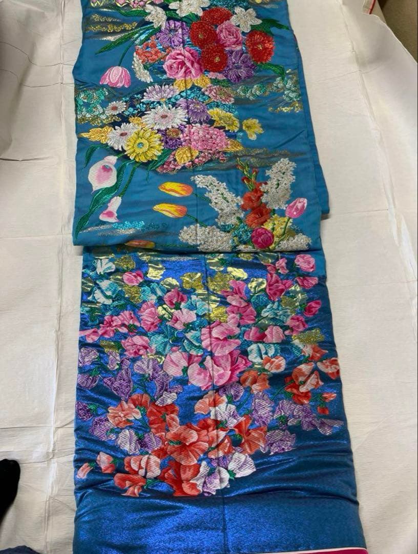 青色 花柄刺繍 打掛　鳥居ユキ