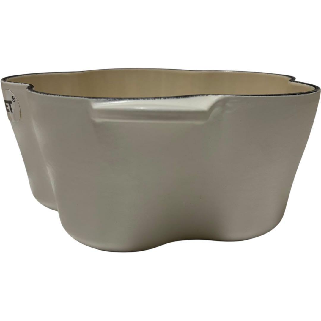 【新品】ル・クルーゼ LE CREUSET ココット フルール ホワイト　約20