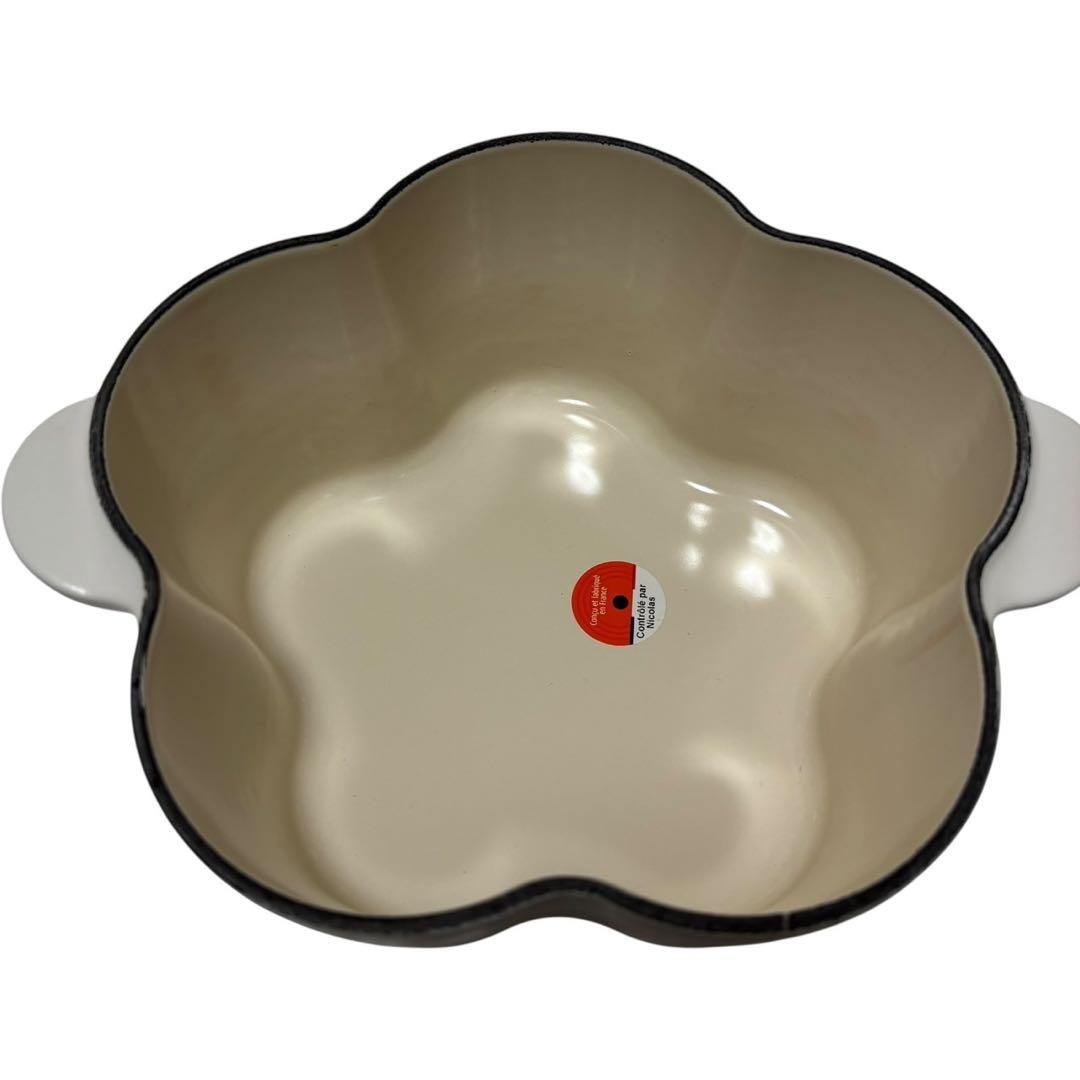 【新品】ル・クルーゼ LE CREUSET ココット フルール ホワイト　約20