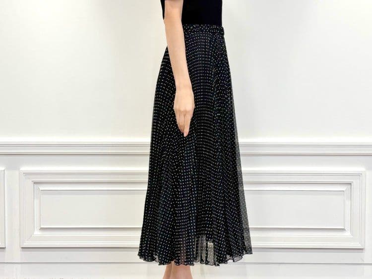 【35%OFF】Aveniretoile　ドットプリントプリーツスカート
