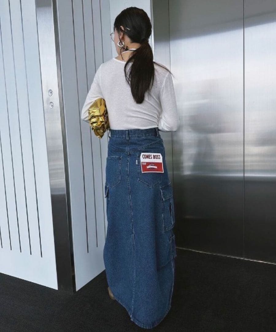 【美品】Ameri CONES BOSS BIG POCKET SKIRT