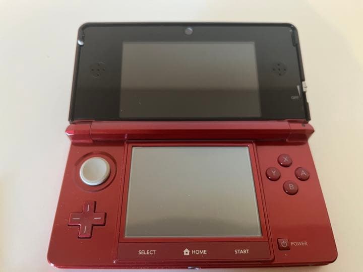 任天堂 3DS フレアレッド【メーカー生産終了】