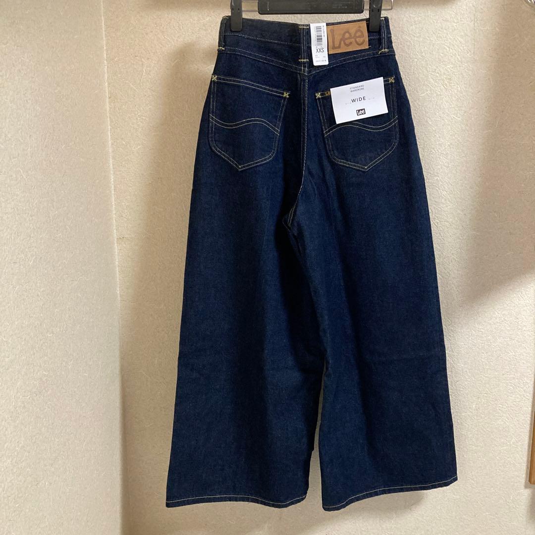 新品　Leeワイドデニムパンツ
