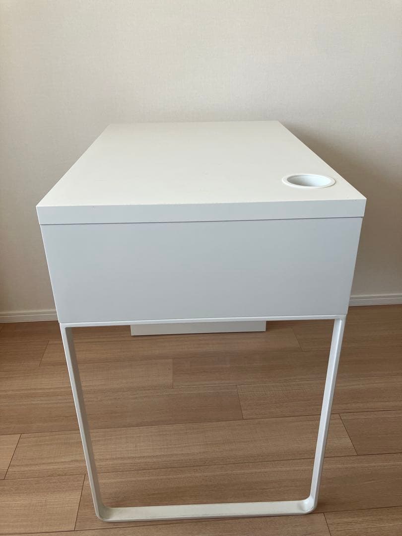 【値引中】IKEA イケア　MICKE ミッケ　ホワイトデスク 引き出し付き
