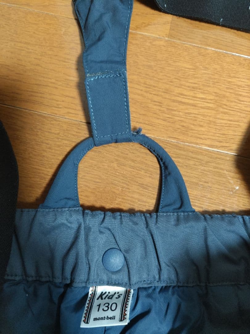 発送1/15最終値下げmont-bell 子ども用スキーウェア 青