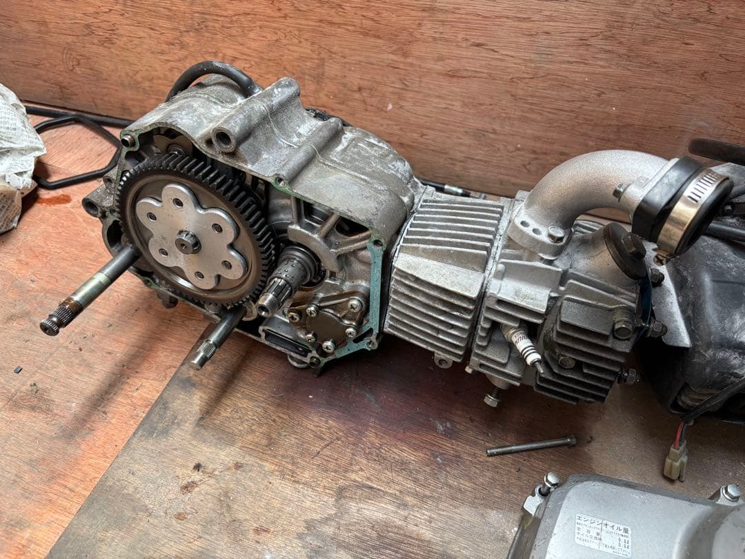 スーパーカブc50ボアアップエンジン オーバーホール推奨