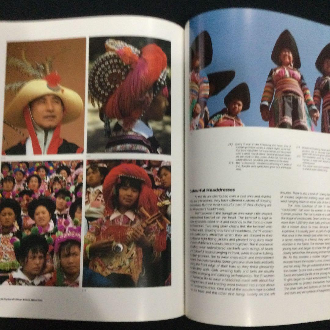 中国　少数民族　洋書　China 文化　民族衣装　ミャオ　ウイグル　モンゴル