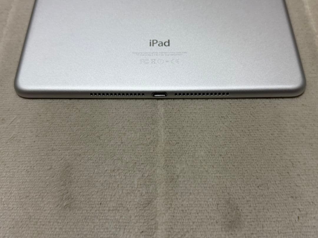 iPad Air 2世代 64GB Wi-Fi