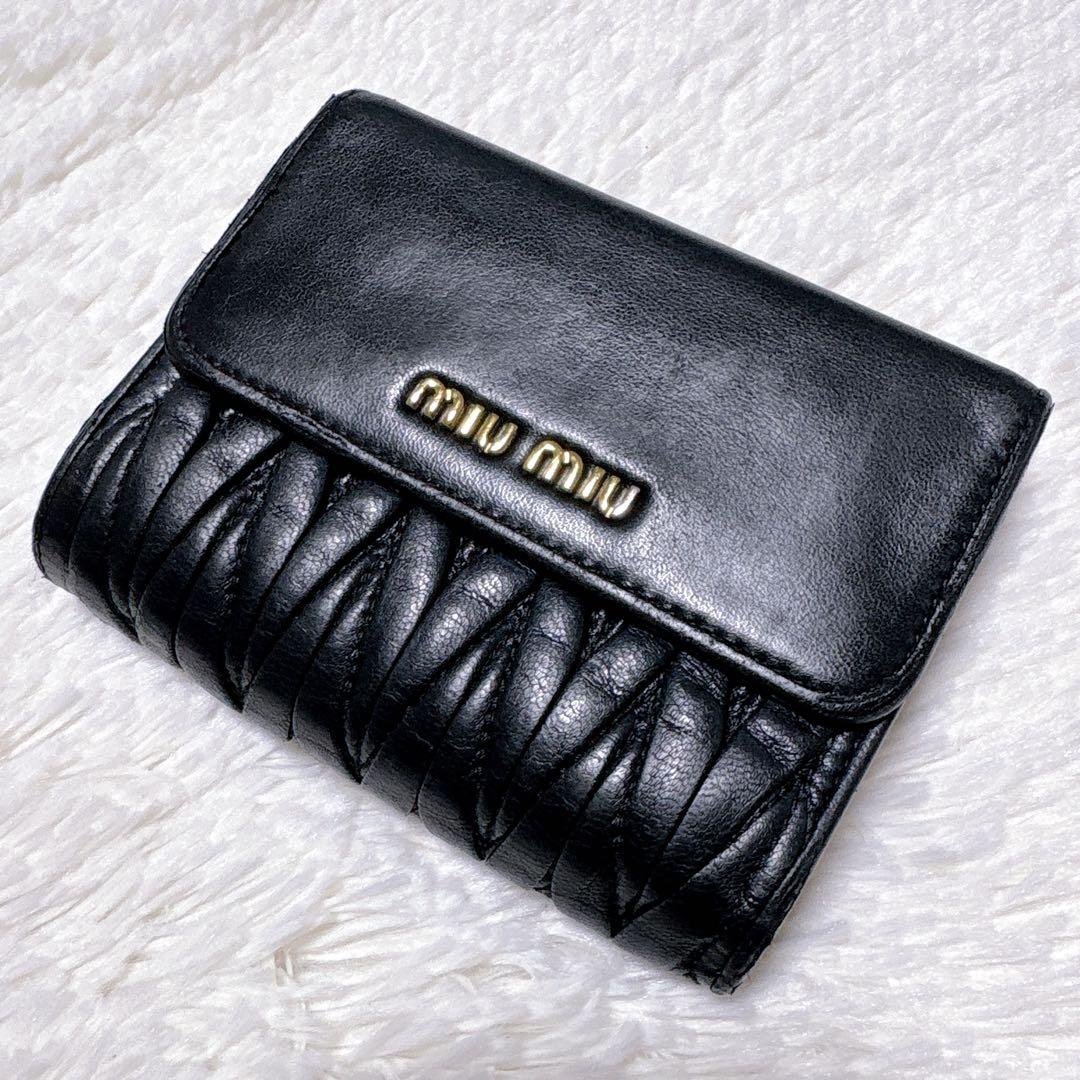 ♡美品♡ミュウミュウ マテラッセ 三つ折り財布 黒 L字ファスナー ウォレット