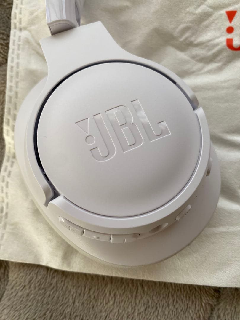 JBL TUNE 770NC ワイヤレス／有線 ノイキャンヘッドホン 箱付属品付