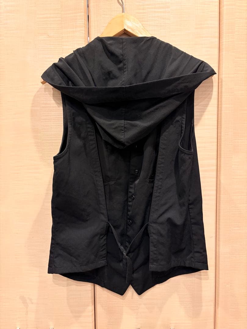 Yohji Yamamoto フード付き黒ベスト