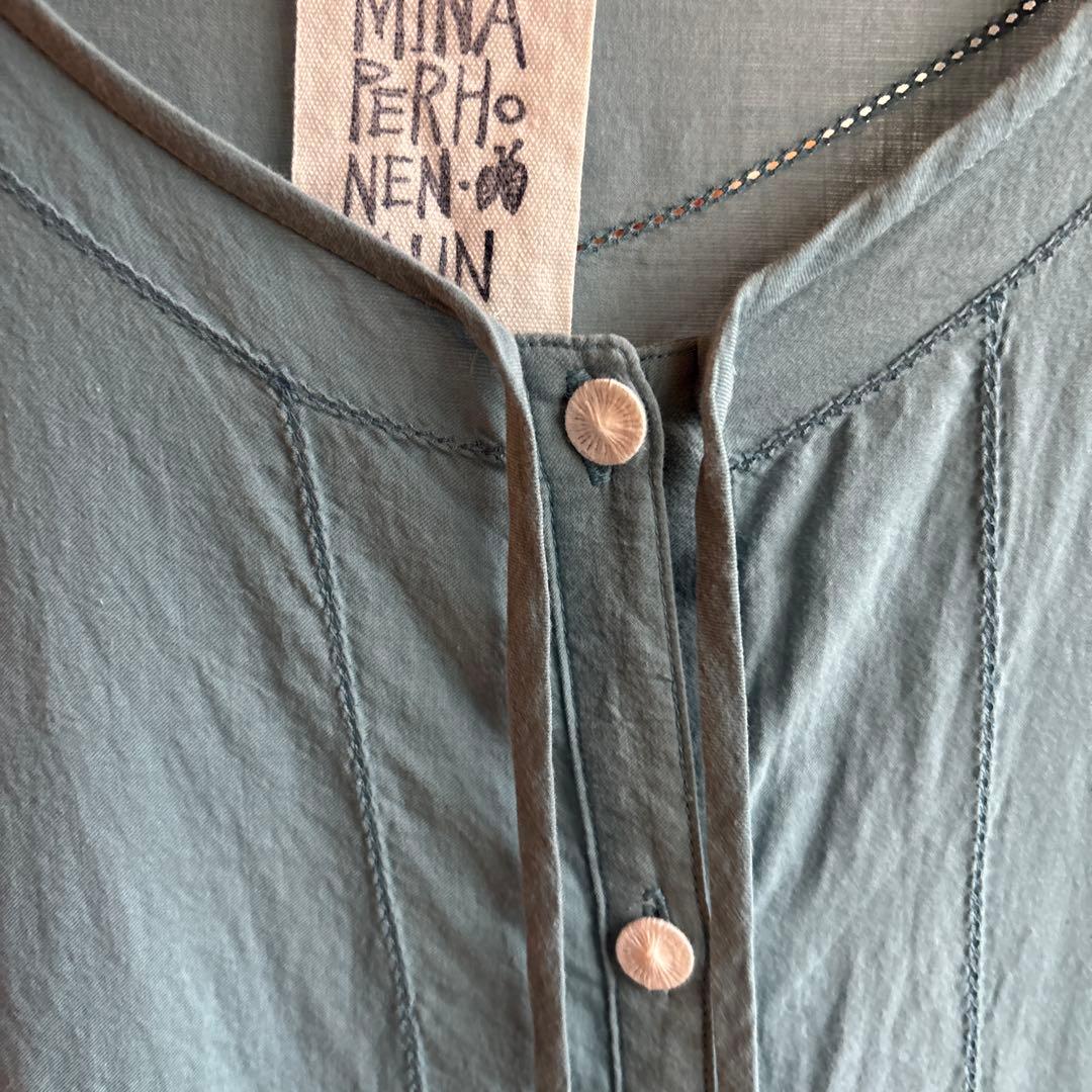 MINÄ PERHENEN LAUNDRY 水色刺繍ワンピース