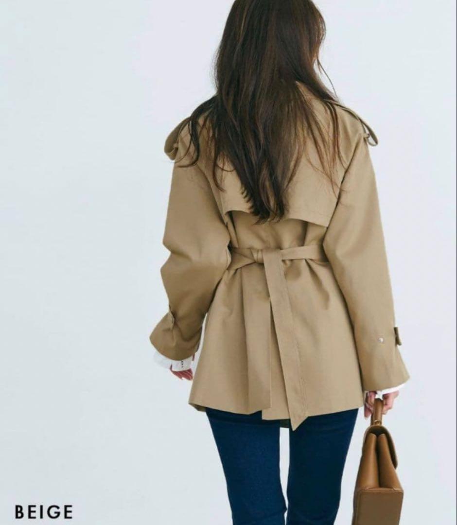 美品　ベースメント　ショートトレンチコート　ベージュ　UNIQLO ZARA