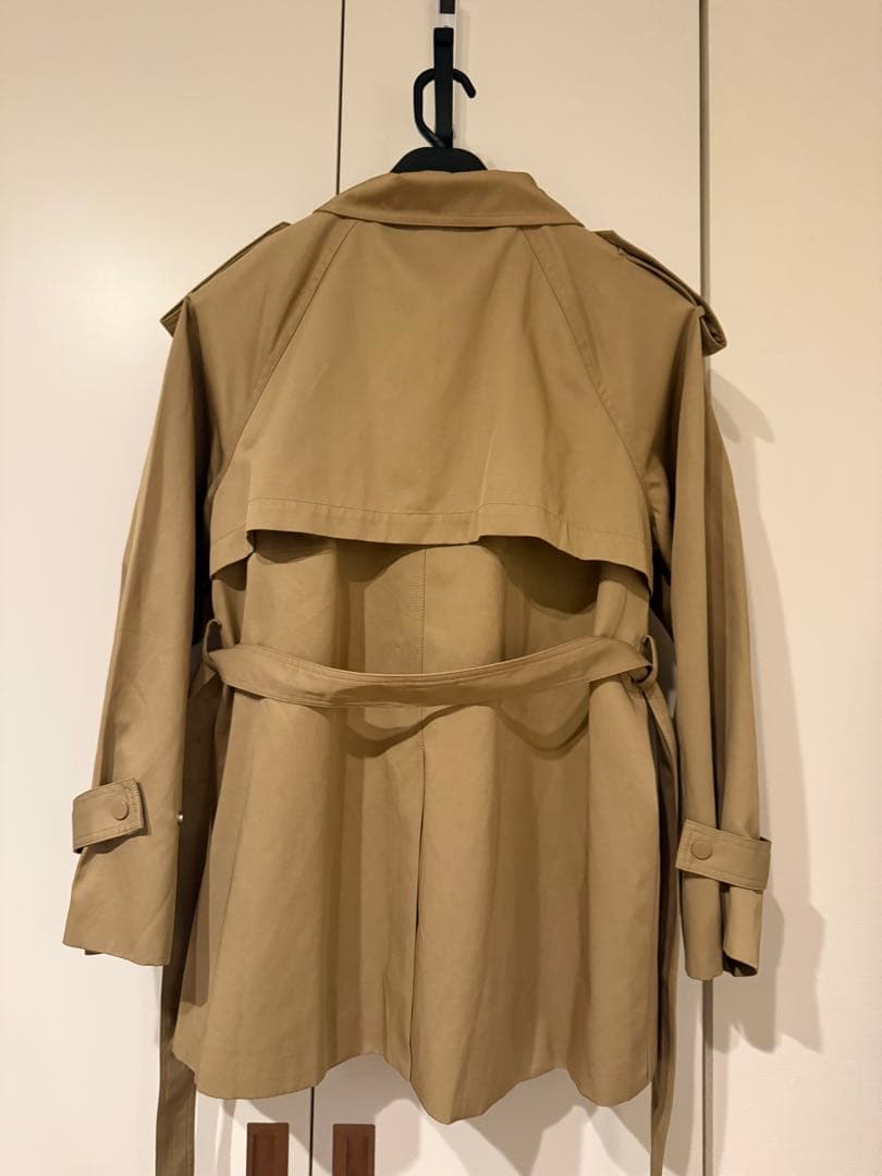 美品　ベースメント　ショートトレンチコート　ベージュ　UNIQLO ZARA