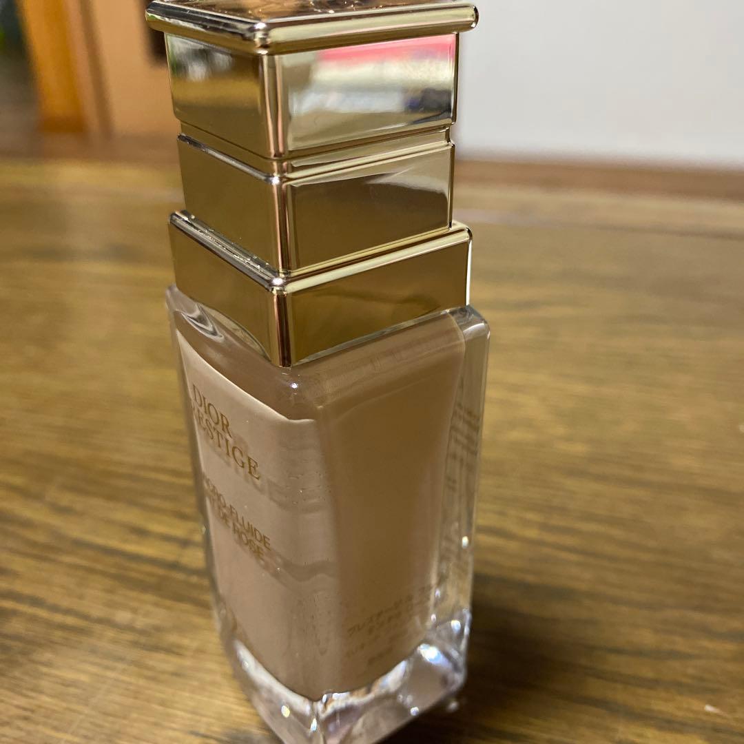Dior プレステージ　ル　フルイド　タンドゥローズ30mL