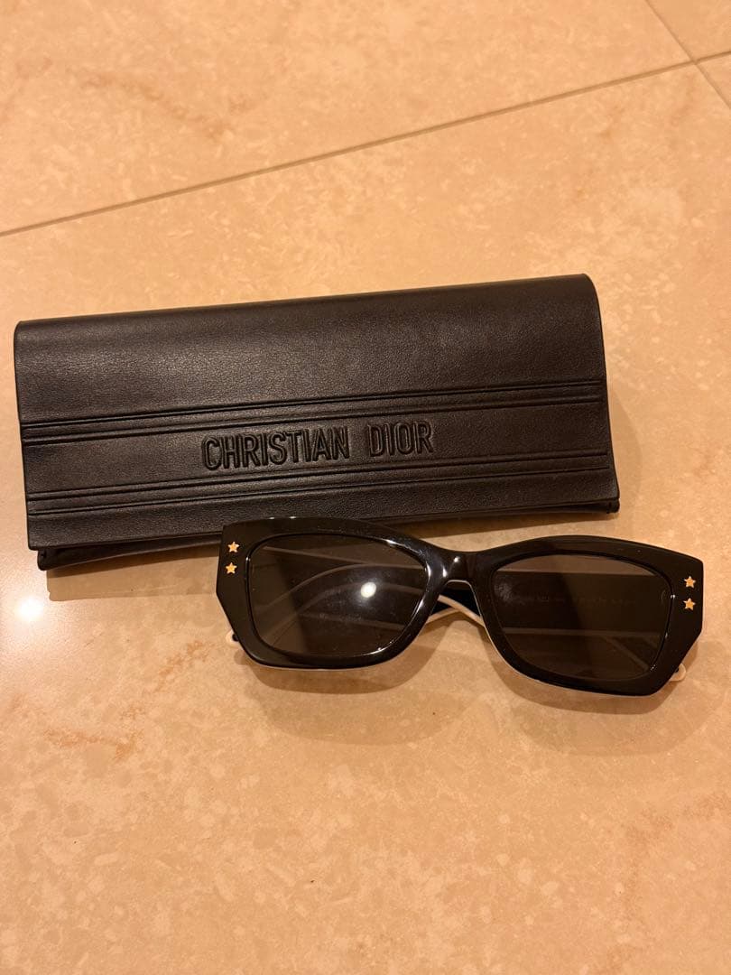 【1度のみ使用】CHRISTIAN DIOR サングラス