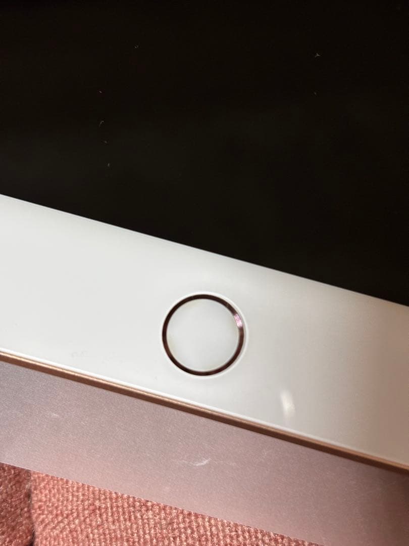 iPad (第7世代)32GB ゴールドWi-Fi + Cellular