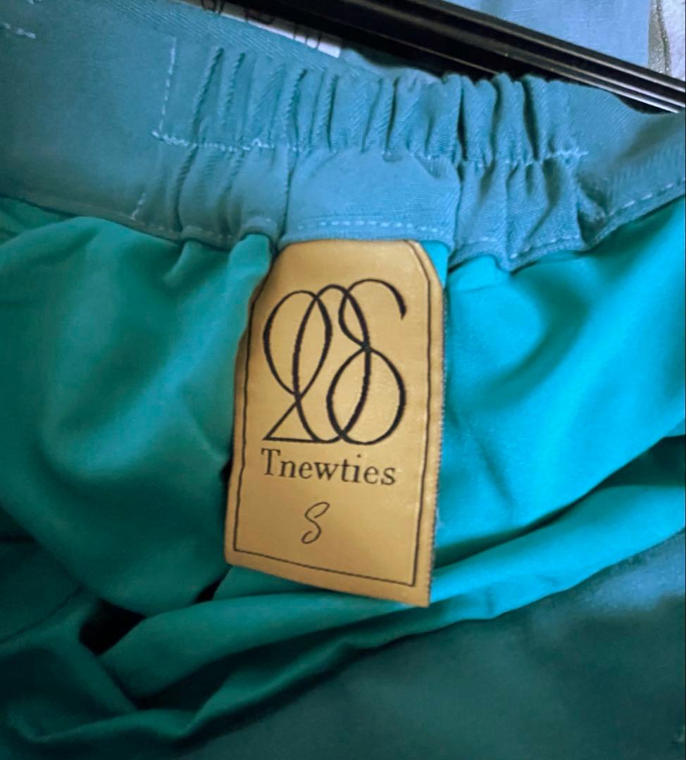 【TNEWTIES】羊にまつ毛はあったっけ？Skirt/Blue