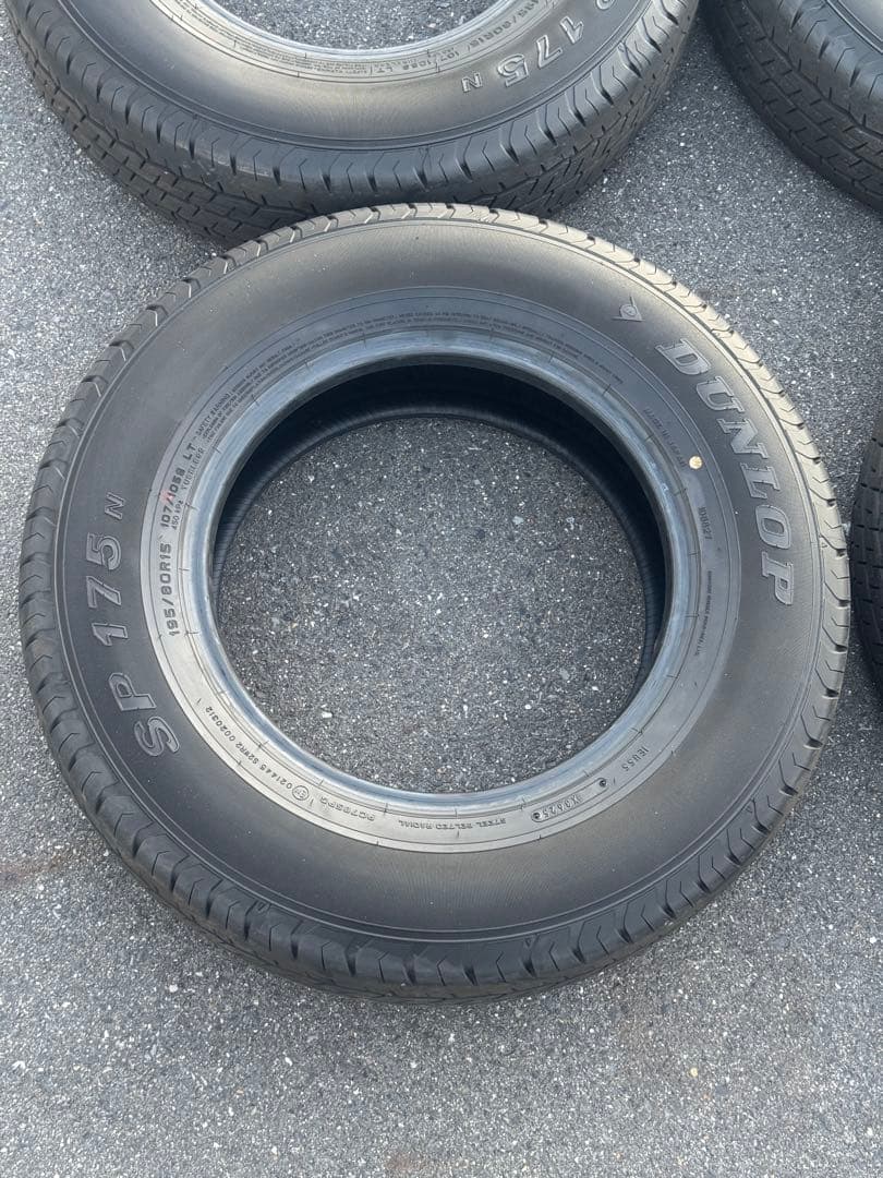 DUNLOP SP 175 15インチタイヤ 4本セット