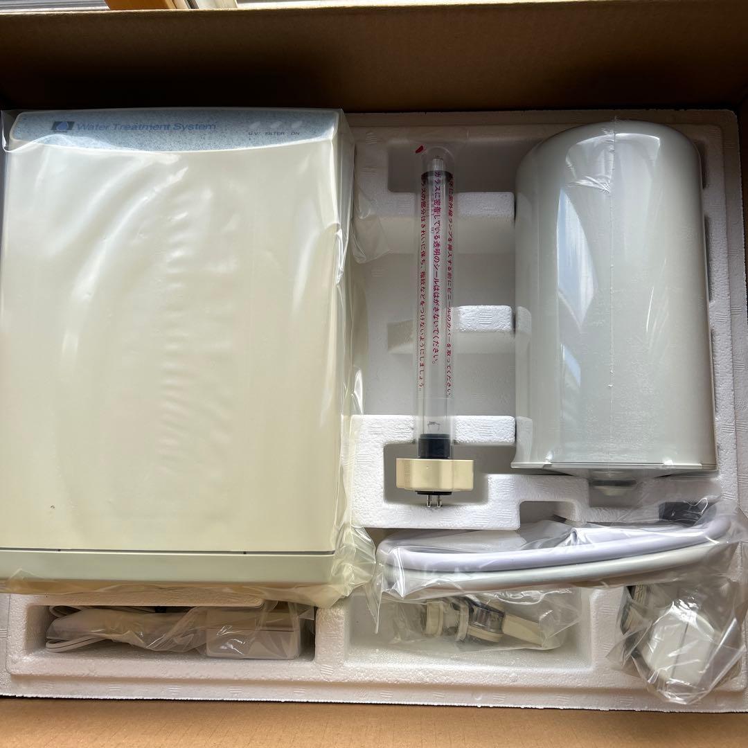 アムウェイ浄水器E-8301-J1 未開封品